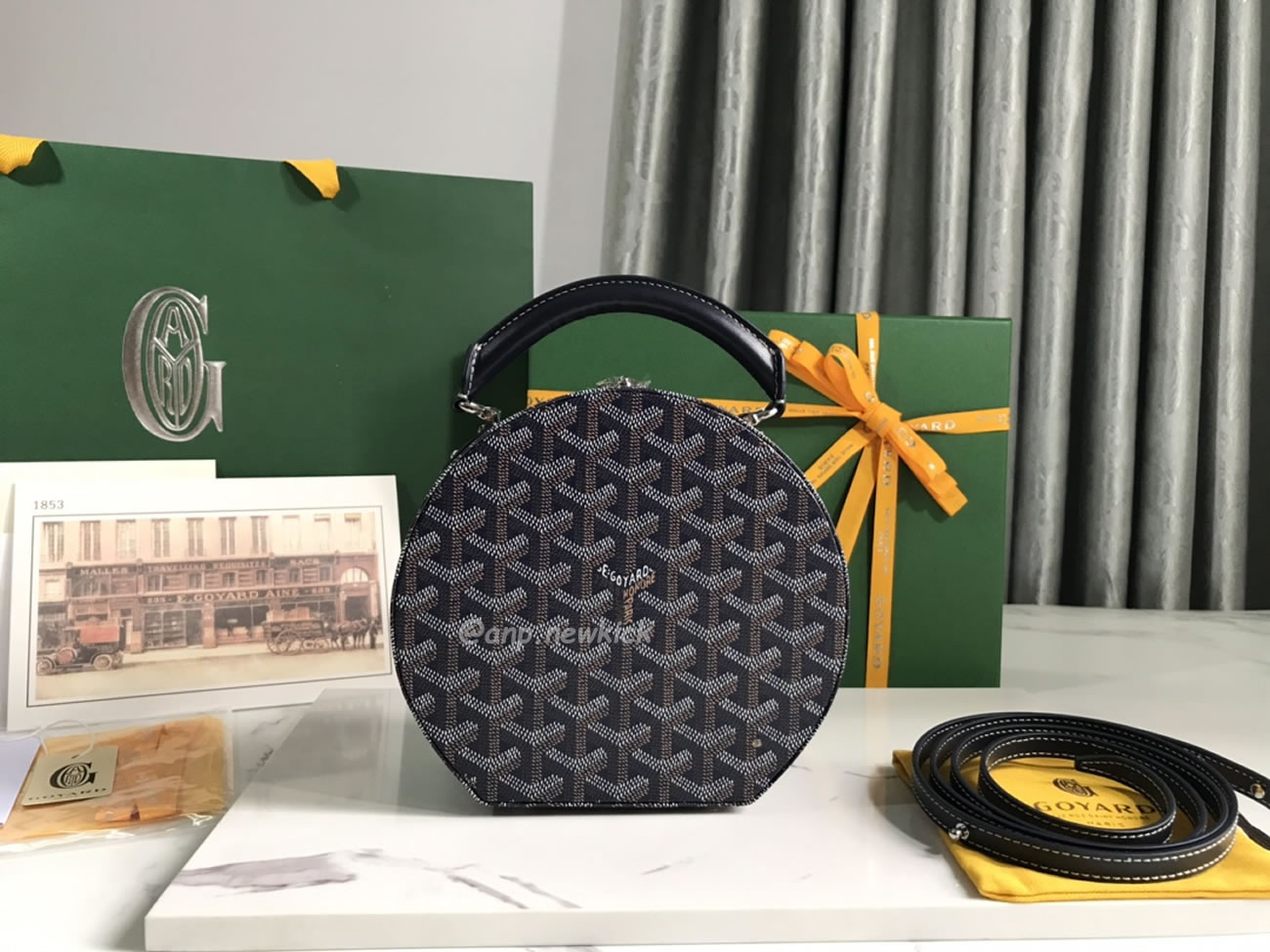 Goyard Alto Hat Box Bag 16.5 Cm X 7 Cm X 18 Cm (9) - www.newkick.vip